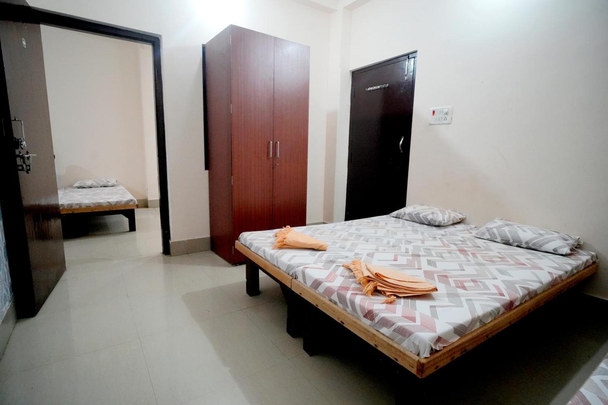 Banaras Gully House 500 Ft From The Ghats Varanasi Exterior photo